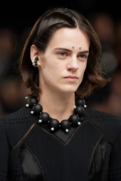 Look 172